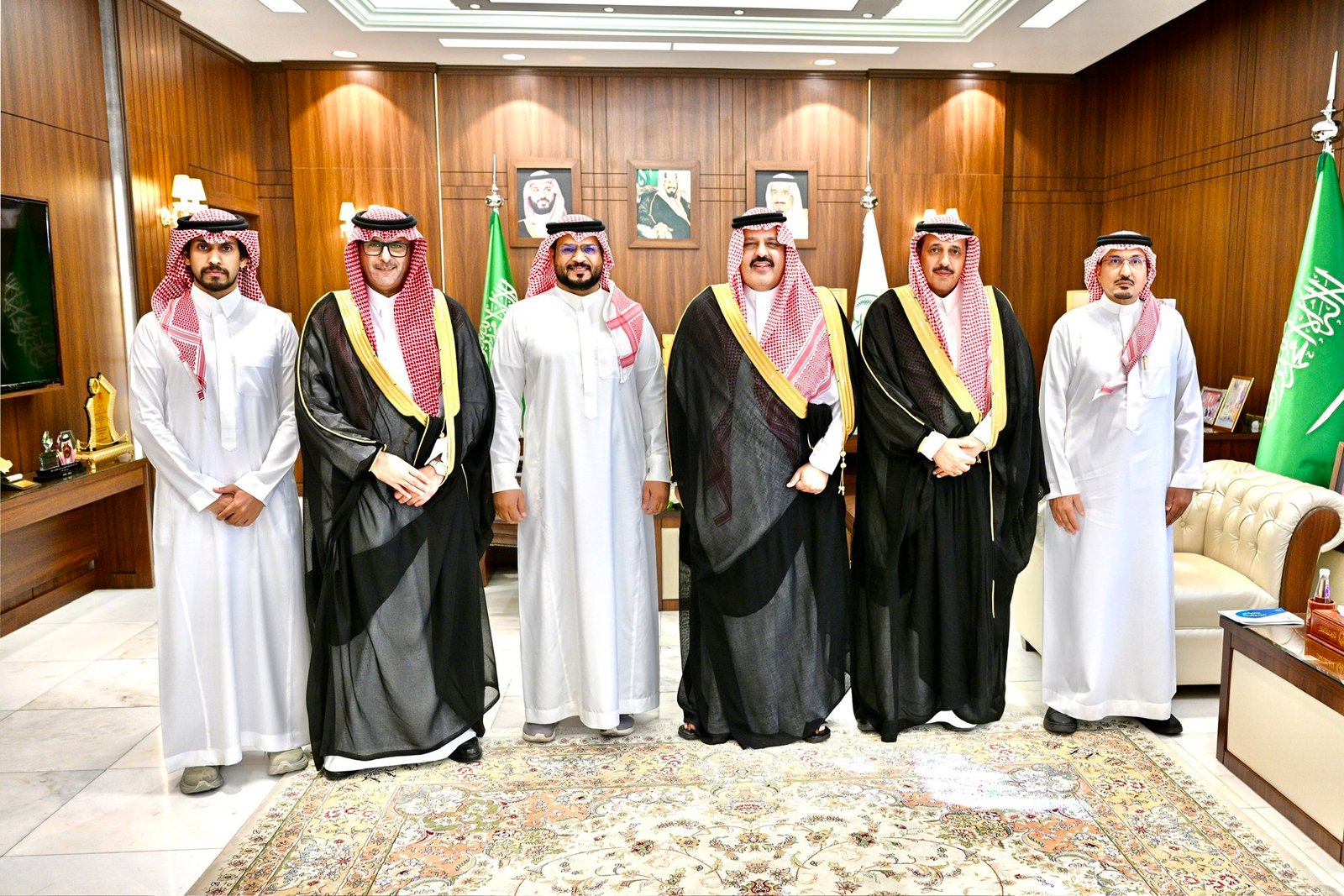 سمو أمير منطقة حائل يستقبل رئيس واعضاء مجلس إدارة جمعية بدن الرياضية